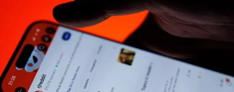 The CEO of Reddit announced the possibility of paid subreddits